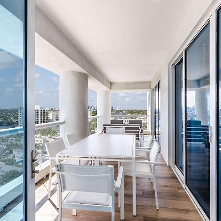 Conrad Fort Lauderdale Beach Bagian luar foto