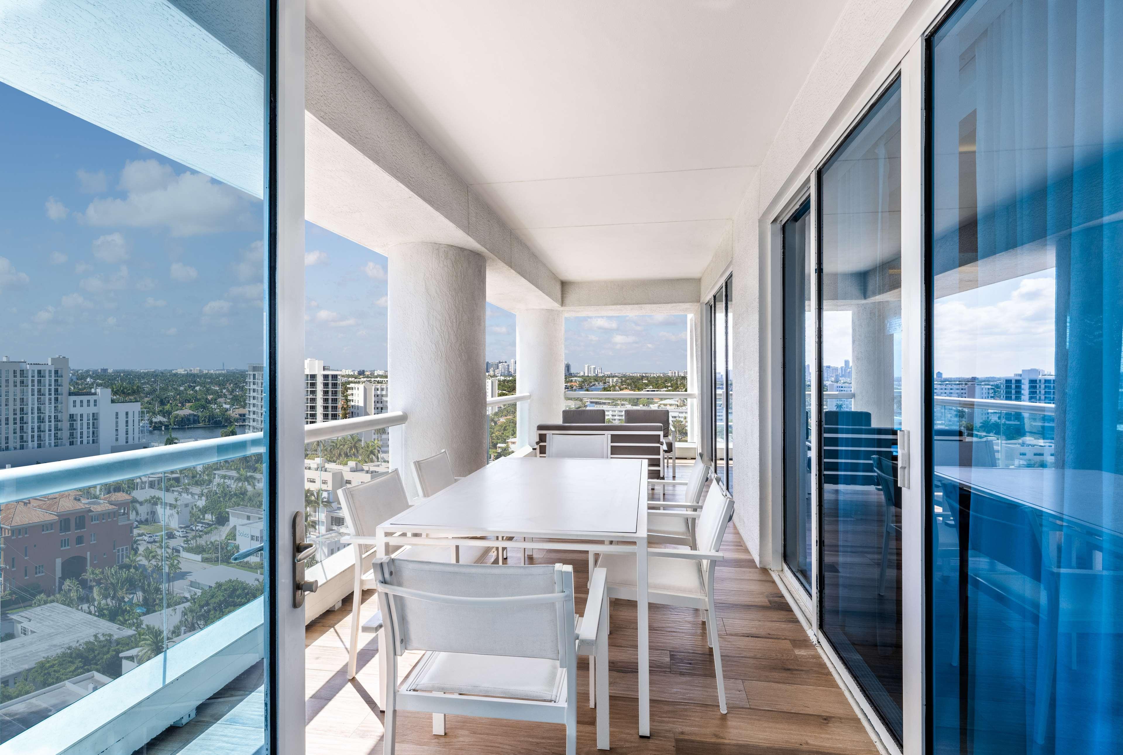 Conrad Fort Lauderdale Beach Bagian luar foto