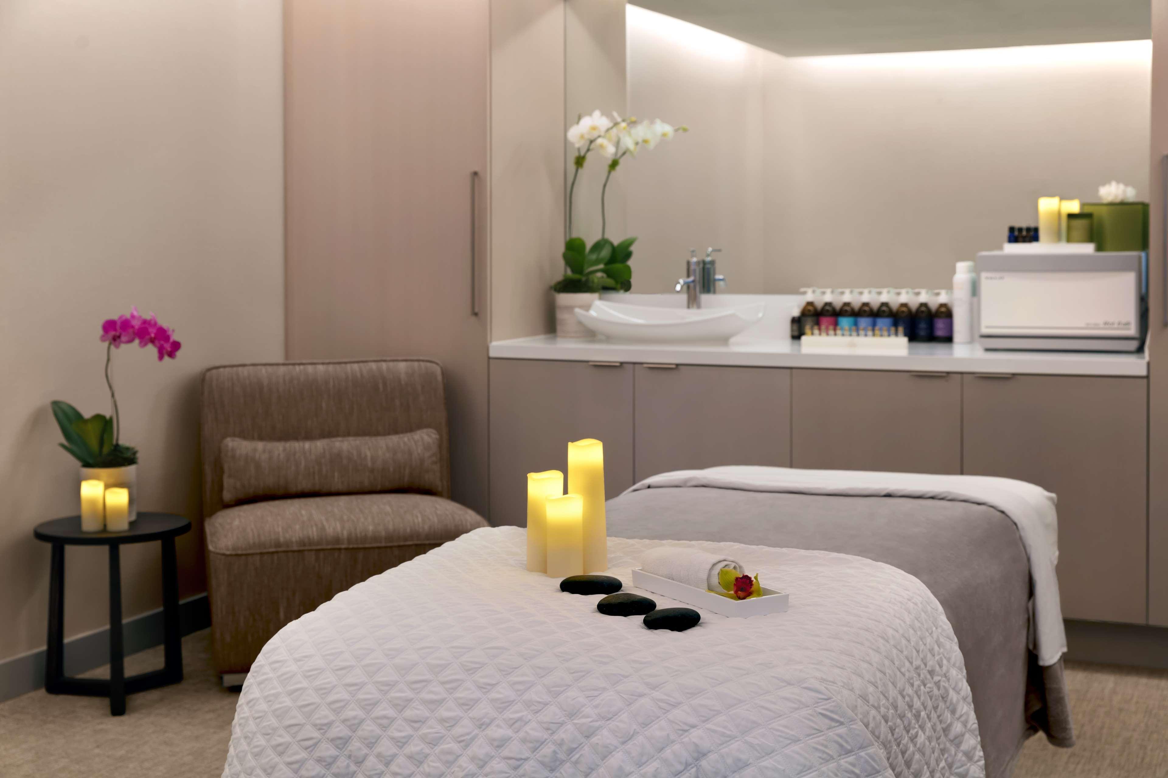 Conrad Fort Lauderdale Beach Bagian luar foto