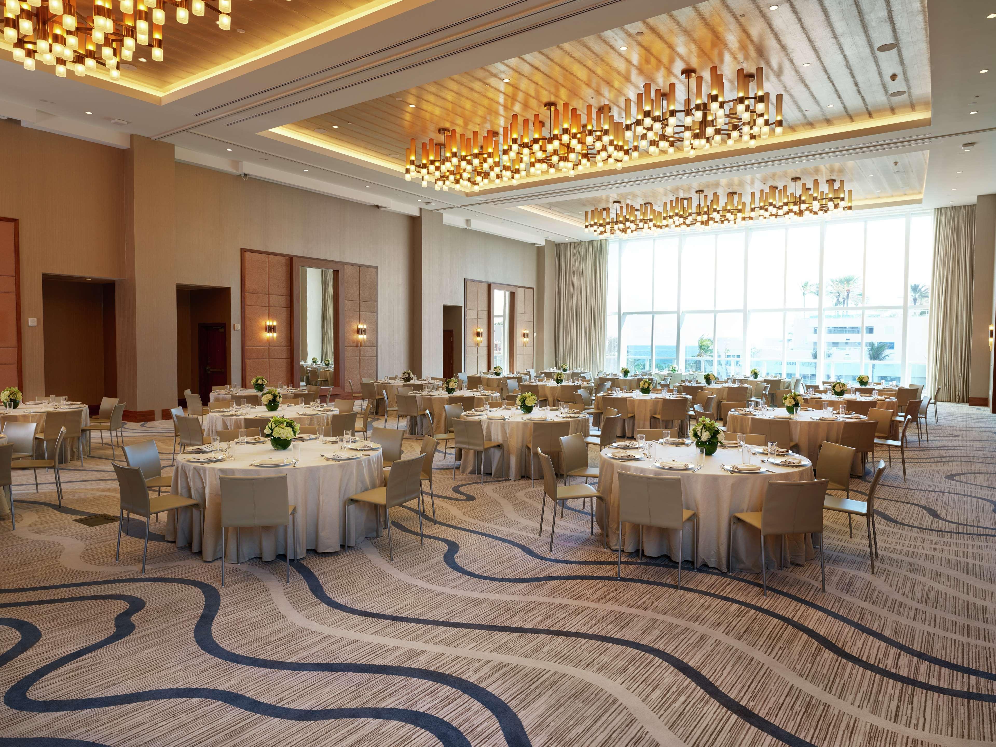 Conrad Fort Lauderdale Beach Bagian luar foto