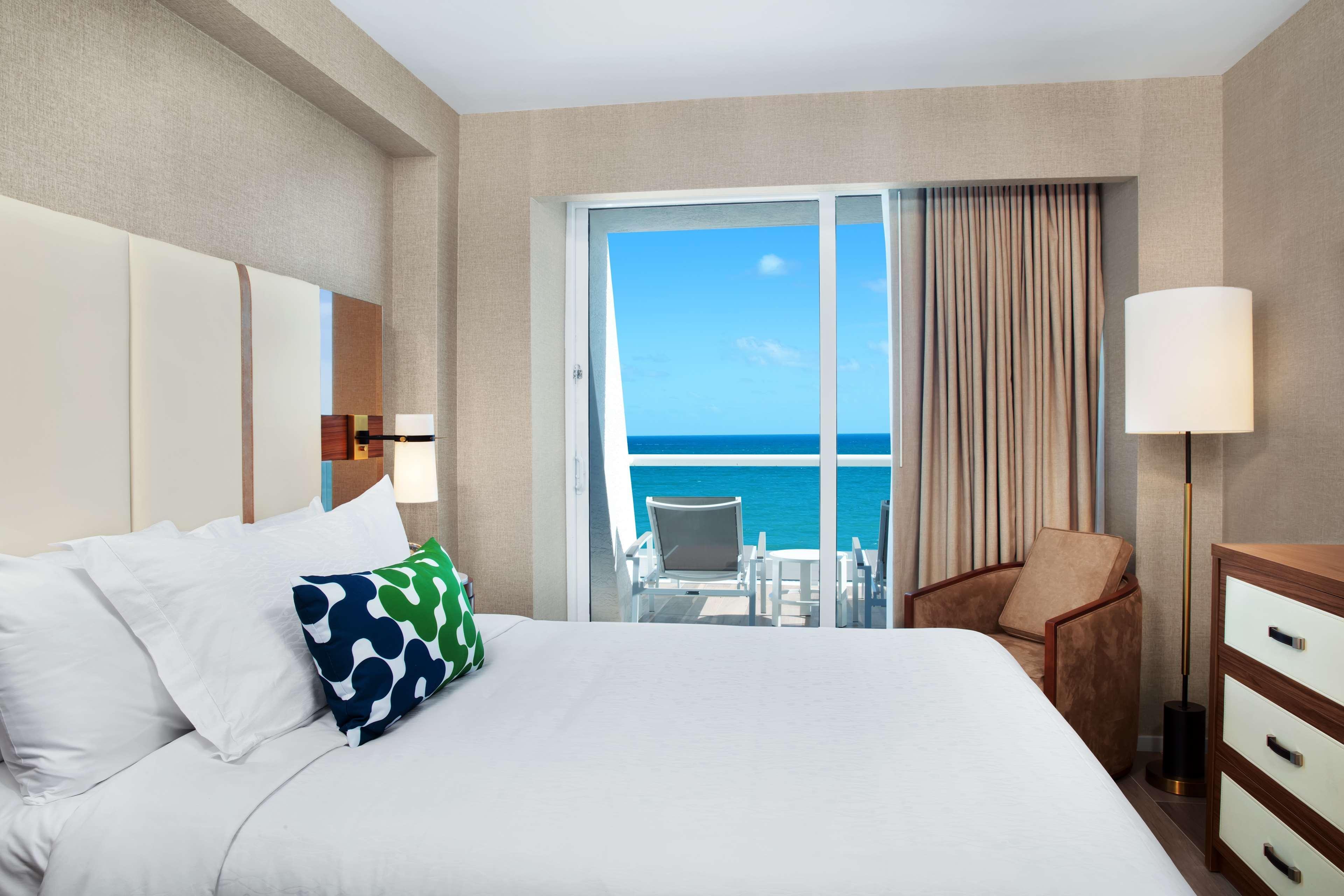 Conrad Fort Lauderdale Beach Bagian luar foto