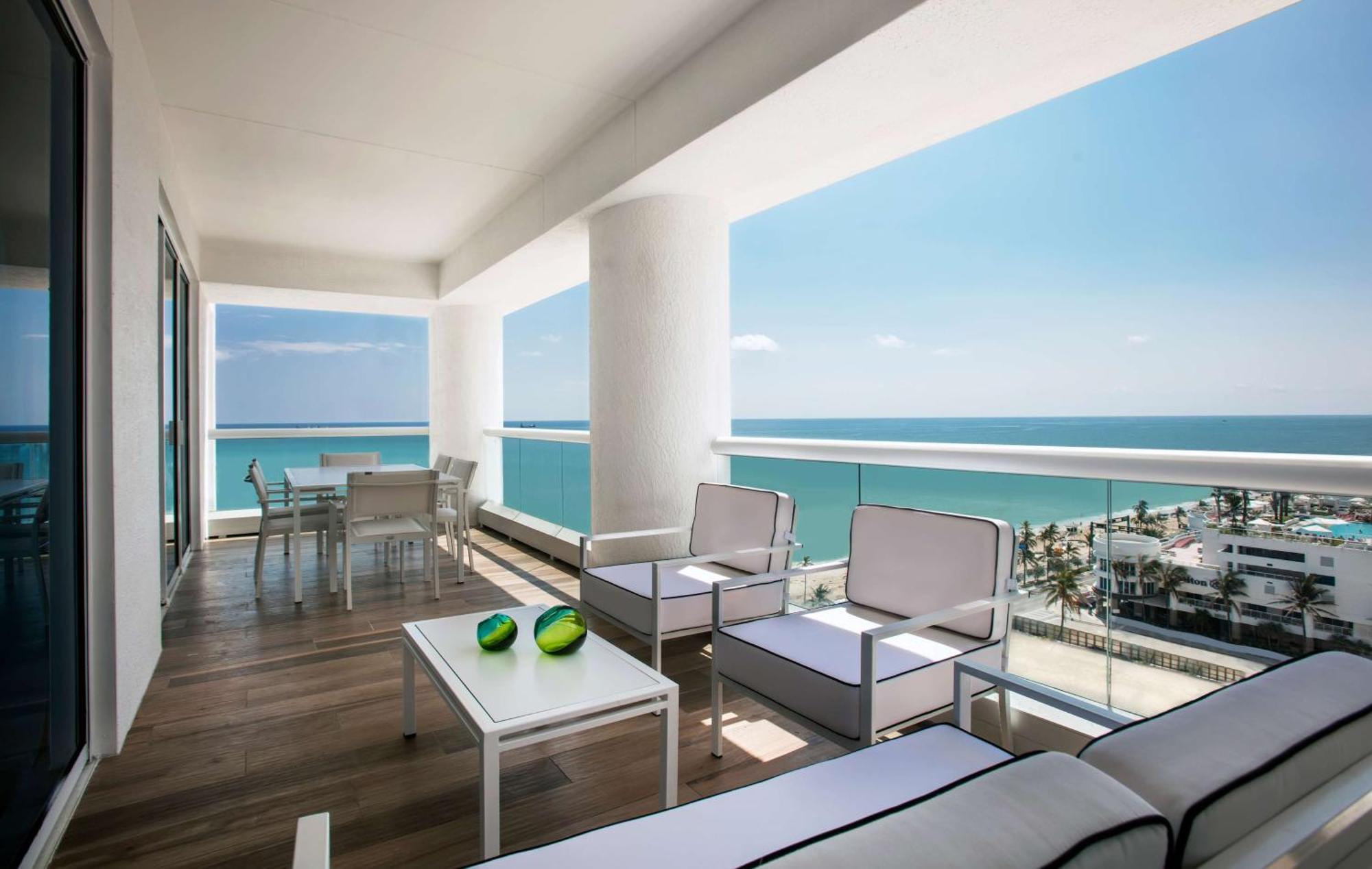 Conrad Fort Lauderdale Beach Bagian luar foto