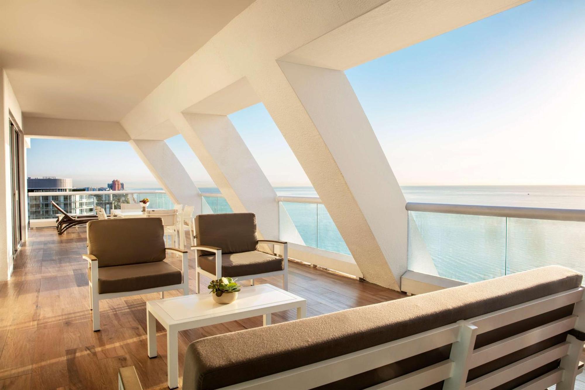 Conrad Fort Lauderdale Beach Bagian luar foto