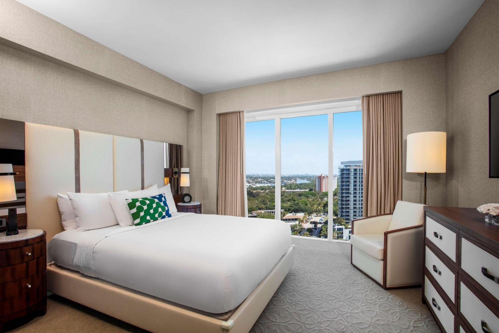 Conrad Fort Lauderdale Beach Bagian luar foto
